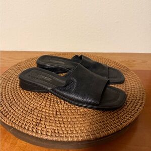 Montego Bay Club Black Sandals